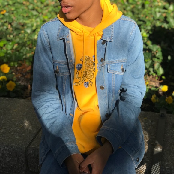hm yellow hoodie